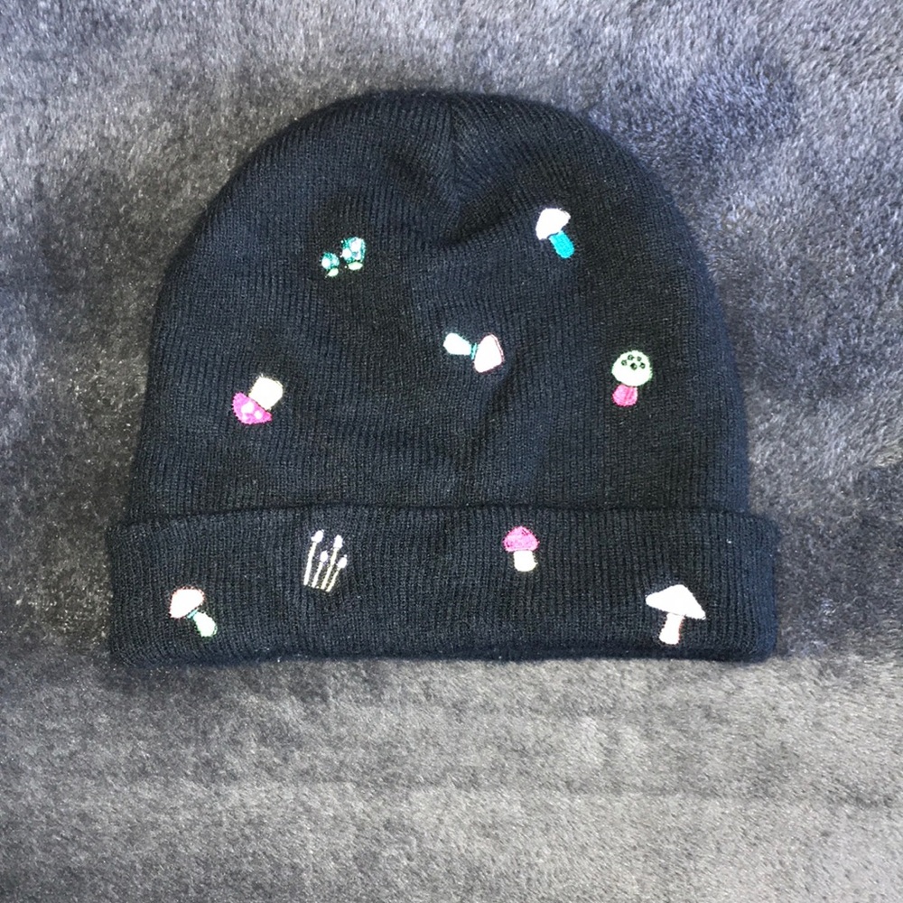 Ellison Mushroom Embroidered Black Beanie (Unisex)